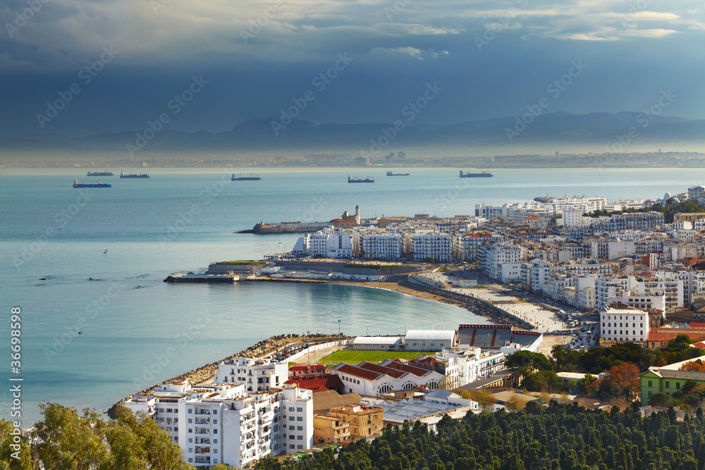 Fototapeta premium Algiers city