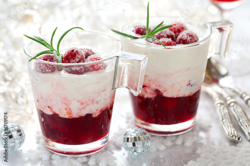 Wallpaper Mural Cranberry dessert with cream Torontodigital.ca