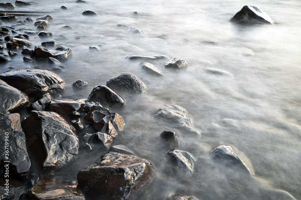 Obraz premium Stones in water