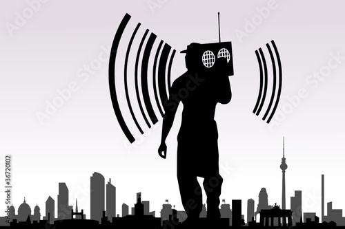 Berlin Silhouette mit DJ