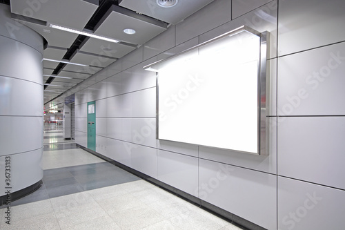 Canvas Print advertisement blank in a modern building