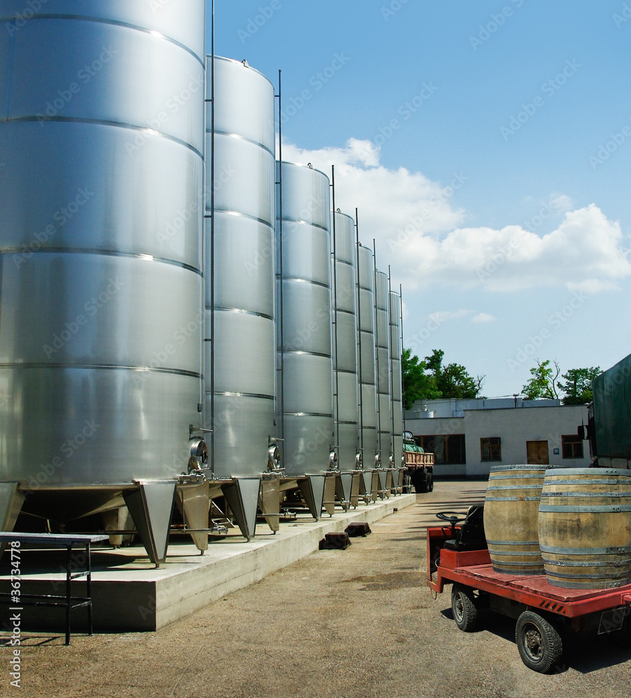 Obraz premium wine barrels on winery