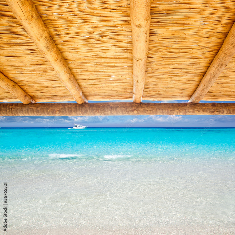 Cane sunroof with tropical perfect beach