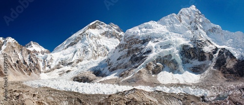 Photography ice-fall khumbu from everest b.c.