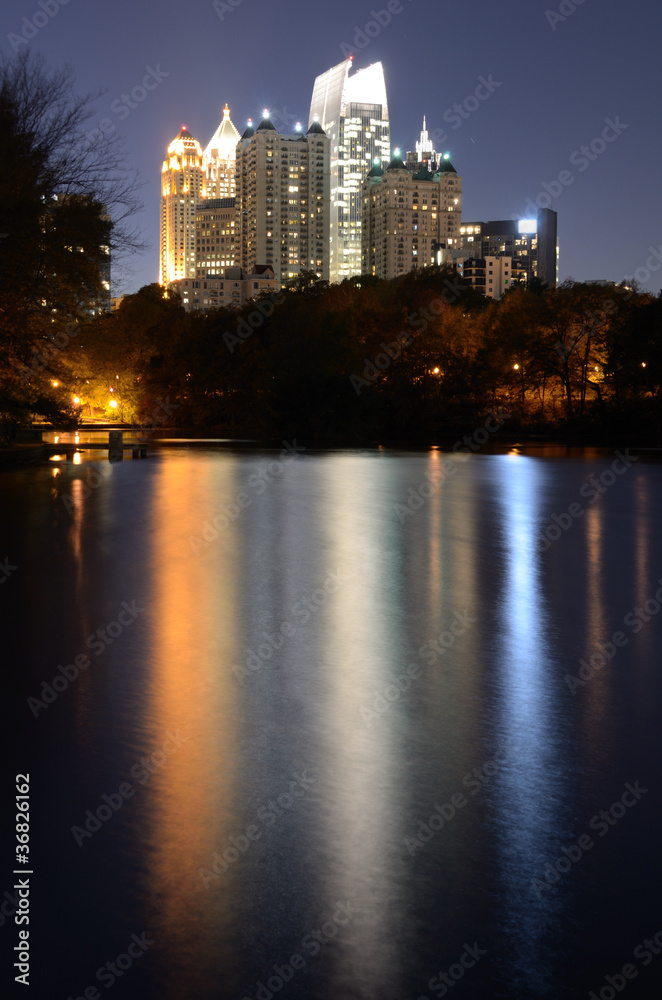Fototapeta premium Atlanta From Piedmont Park