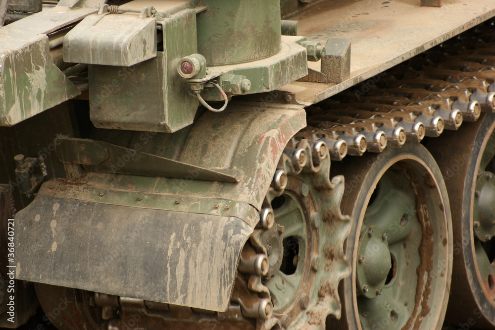 dirty tank detail