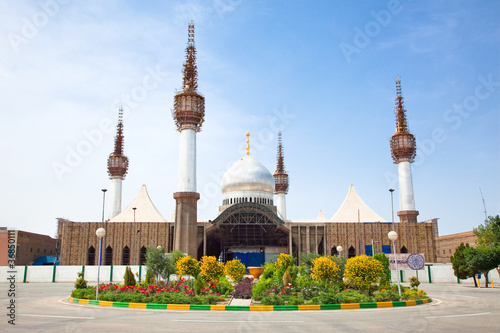 Haram-e  Motahar Holy Shrine of Imam Khomeini Mosque, Iran photo