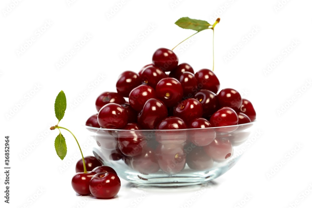 Bowl with cherries