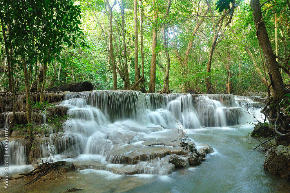 Hui Mea Khamin Waterfall, Kanchanabury, Thailand Hui Mea Khamin Waterfall, Kanchanabury, Thailand