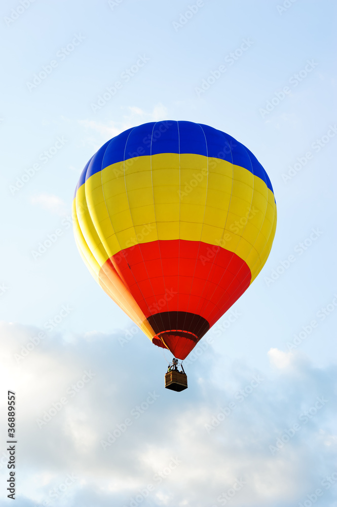 Naklejka premium colorful hot air balloon