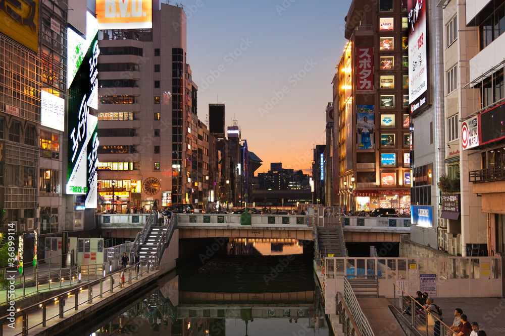 Sinsayabashi district in Tokyo