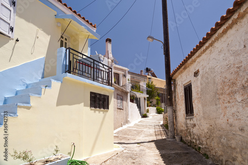 Straßenszene auf Samos © crimson