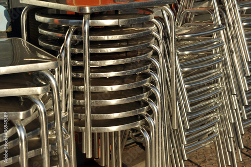 Mesa y sillas de aluminio, bar, cafetería © joserpizarro