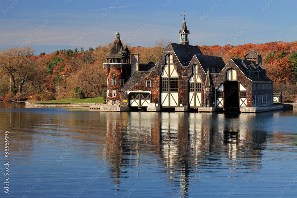 Obraz premium Boats' Hanger