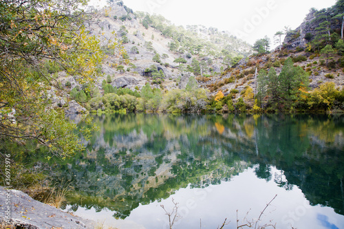 LAGUNAS DE VALDEAZORES JA  N