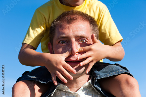 Vater mit Sohn photo