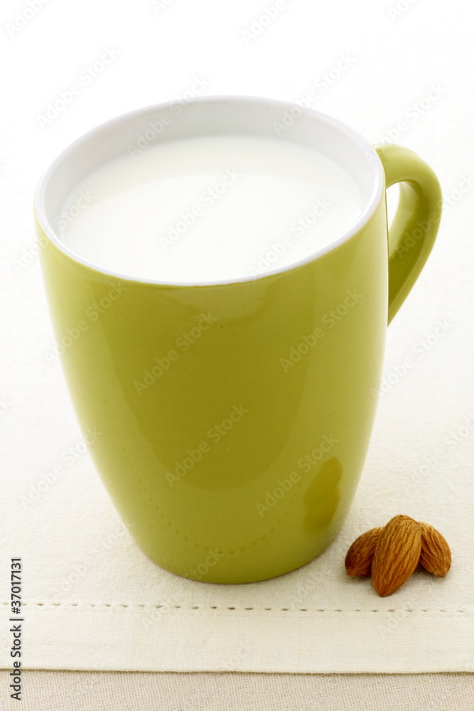 delicious almonds milk delicious almonds milk