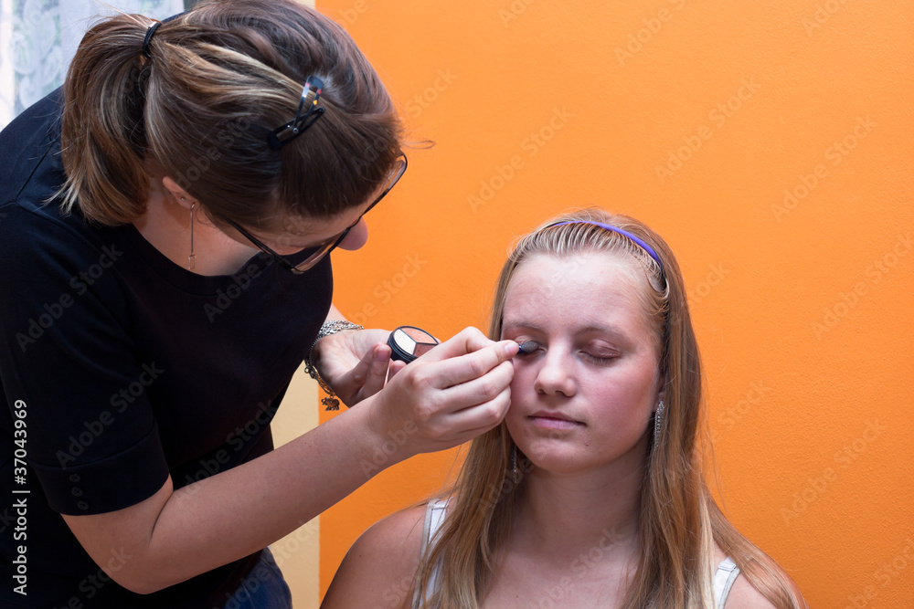 Fototapeta premium Make-up artist applying eye make-up.