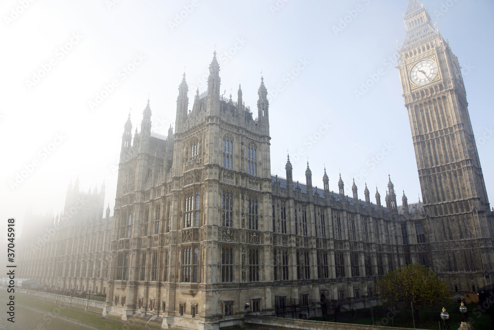 Palace of Westminster in fog