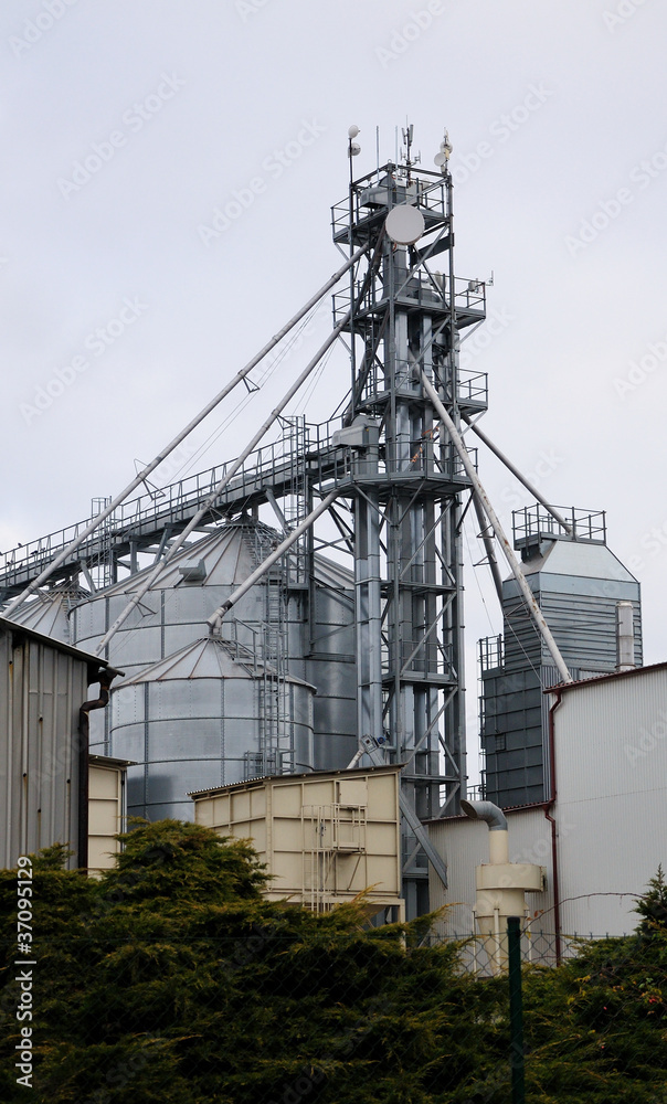 Big granary