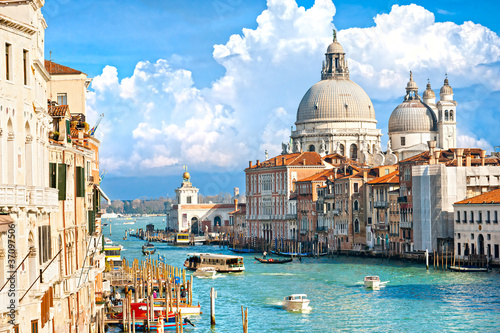 Canvas Print Venice, view of grand canal and basilica of santa maria della sa