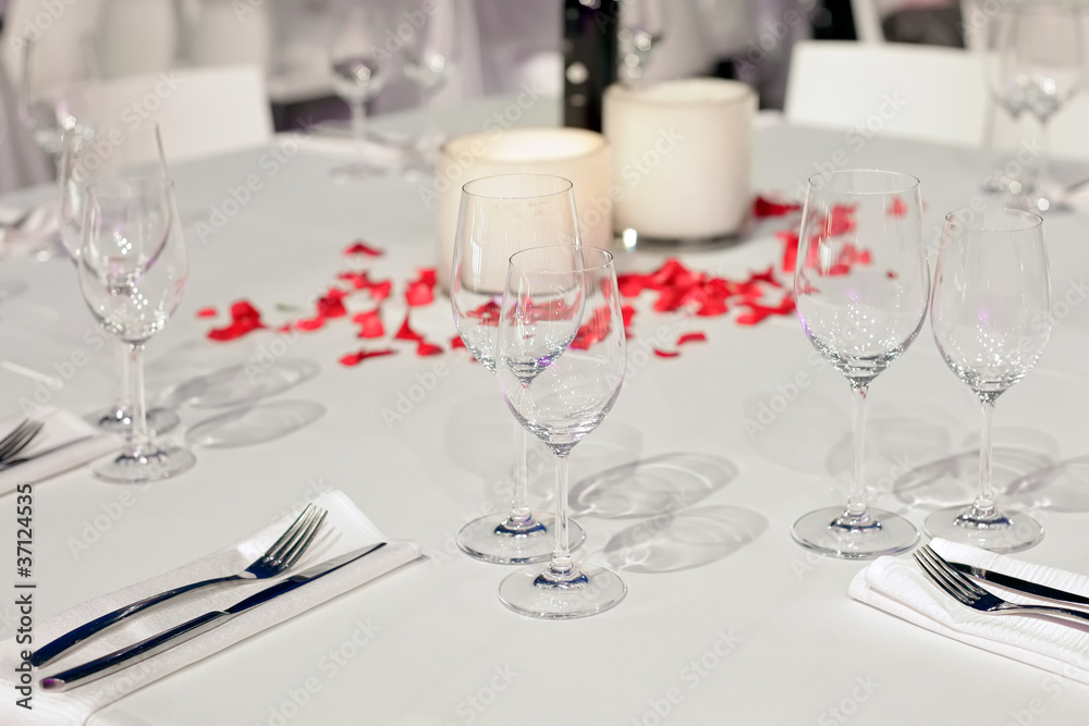 wedding table served