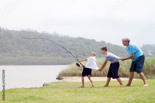 fishing teamwork