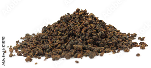 Black tea granules