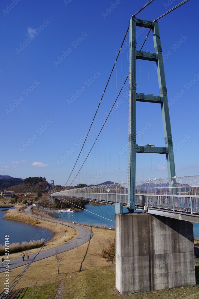 水の郷大吊り橋