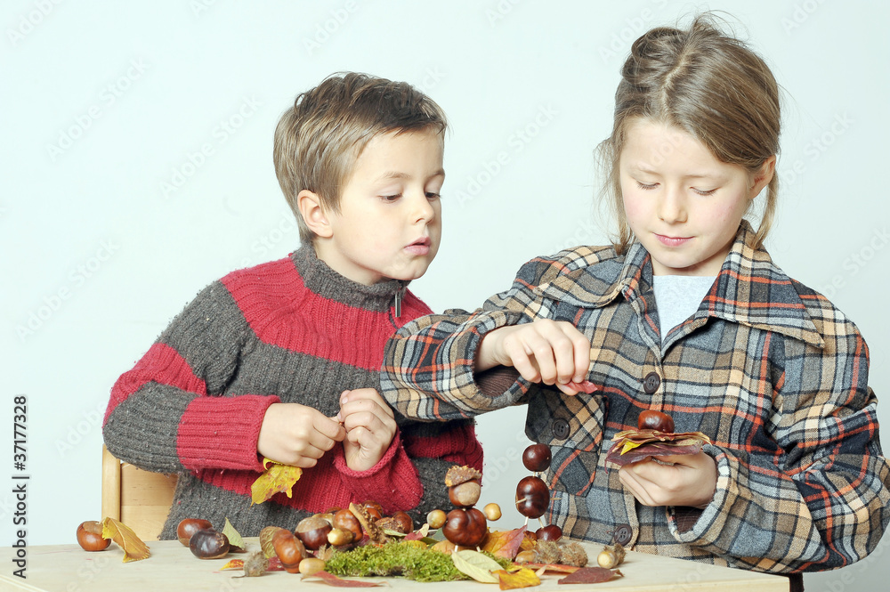 Naklejka premium Herbstliches basteln