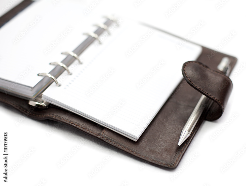 organiser en cuir annotation sur une page blanche organiser en cuir annotation sur une page blanche