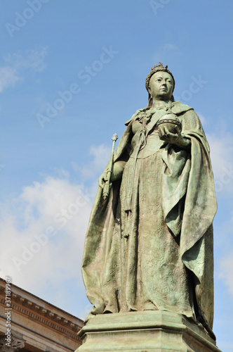 Queen Victoria statue in Birmingham, UK