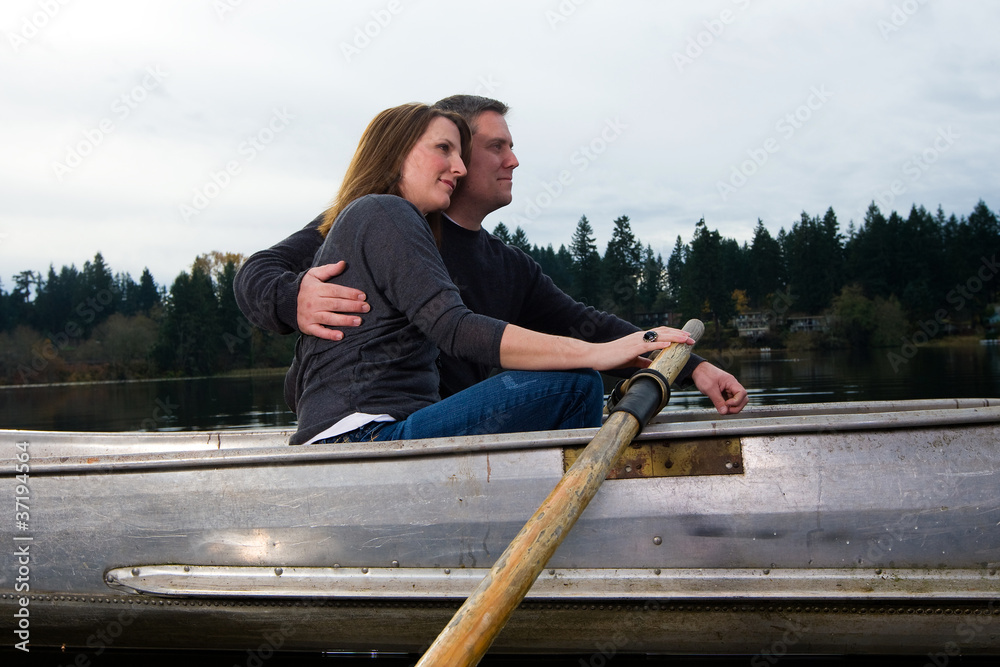 row boat couple