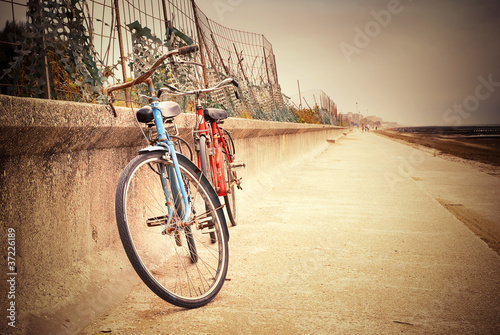 Vecchie biciclette photo
