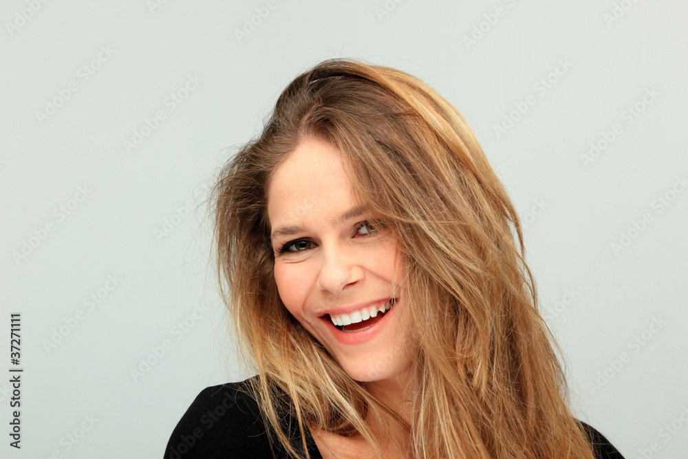 Portrait of glamour beautiful young woman Portrait of glamour beautiful young woman