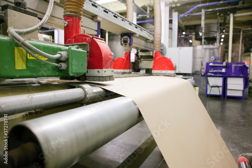 Production of gypsum boards