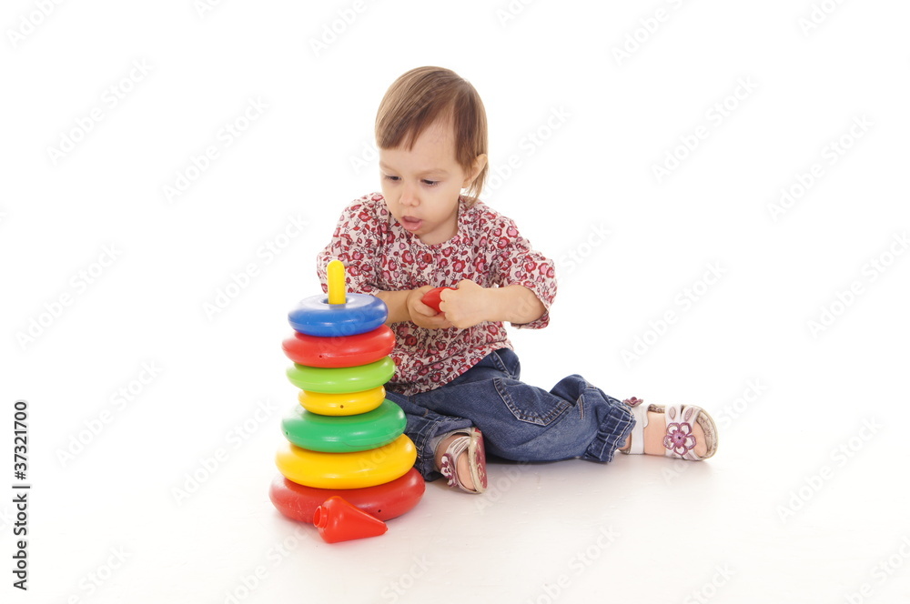 Obraz premium kid playing at floor