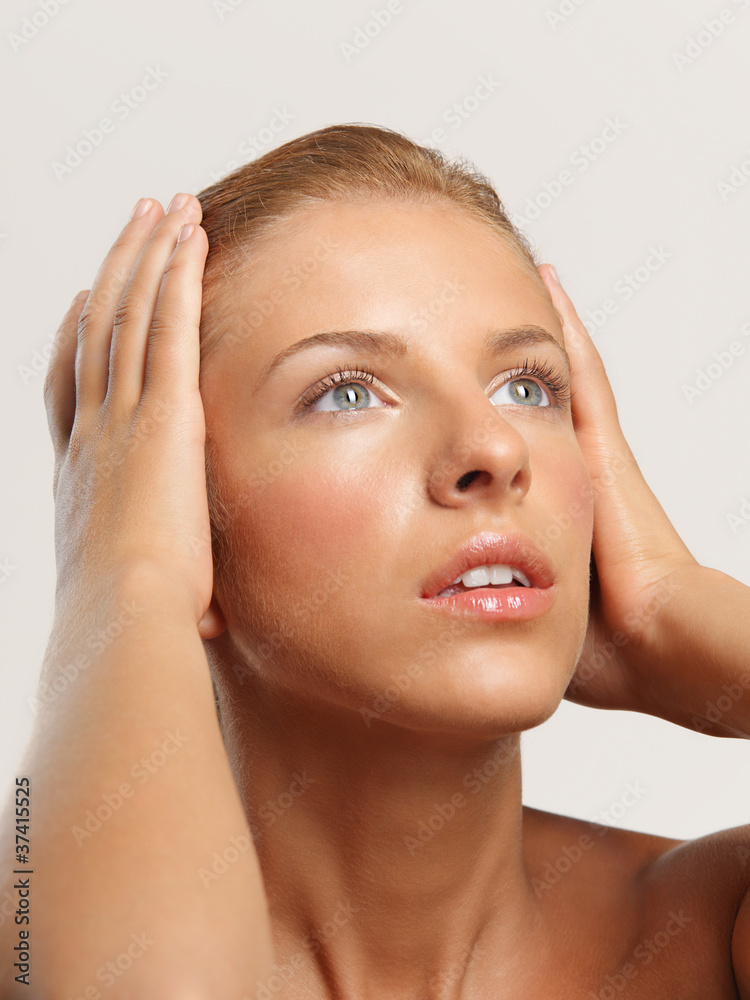Naklejka premium closeup beauty portrait of young, blonde woman