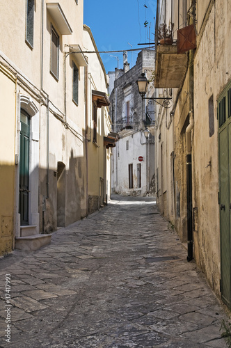 Fototapeta Naklejka Na Ścianę i Meble -  Alleyway. Oria. Puglia. Italy.