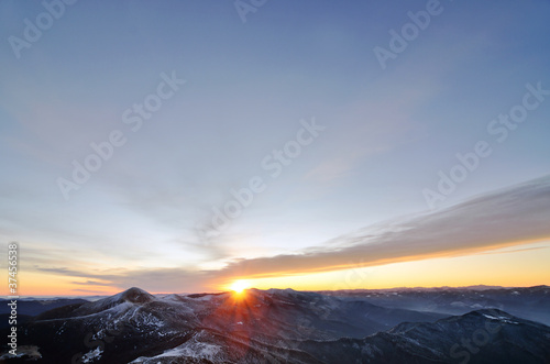 Obraz na płótnie Majestic sunrise in the mountains landscape w salonie
