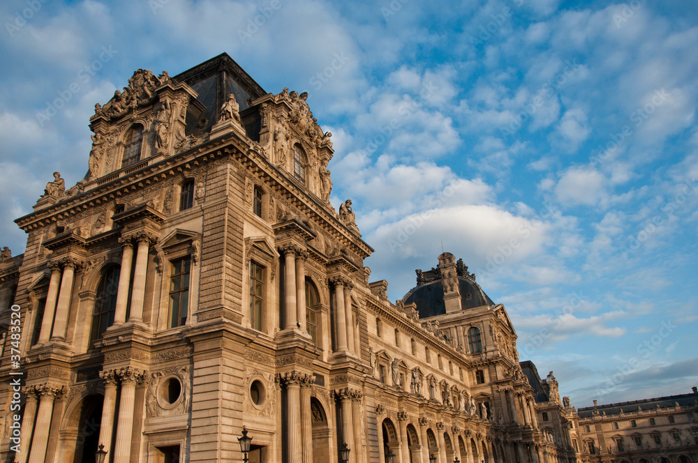 musée du Louvre à Paris