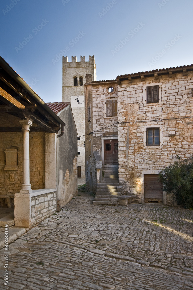 Loggia, tower and stone houses in Sv.Lovrec