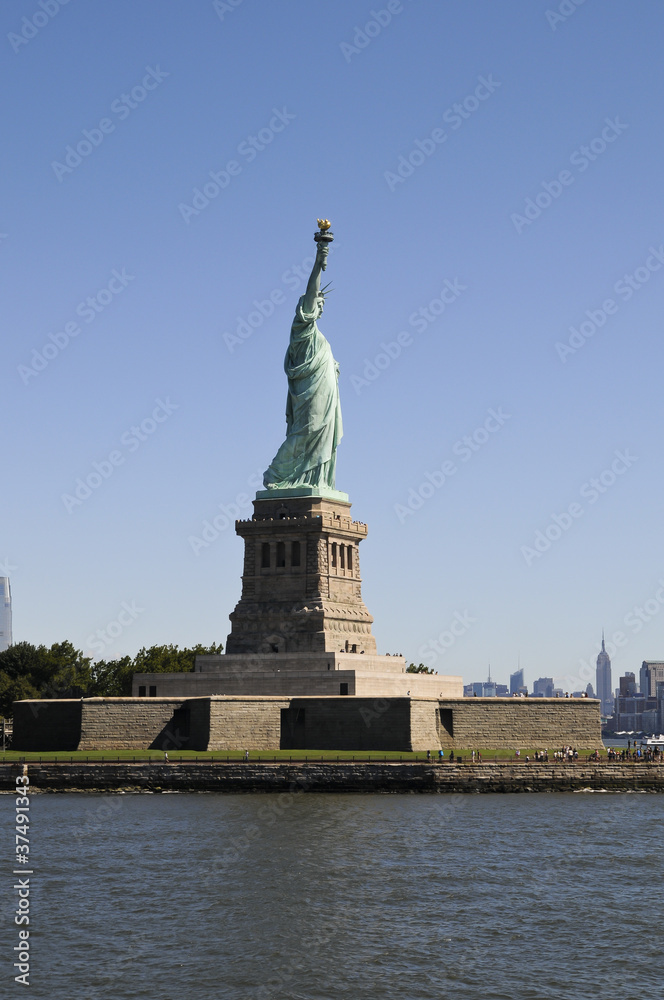 Fototapeta premium On the Way to Miss Liberty, New York, USA