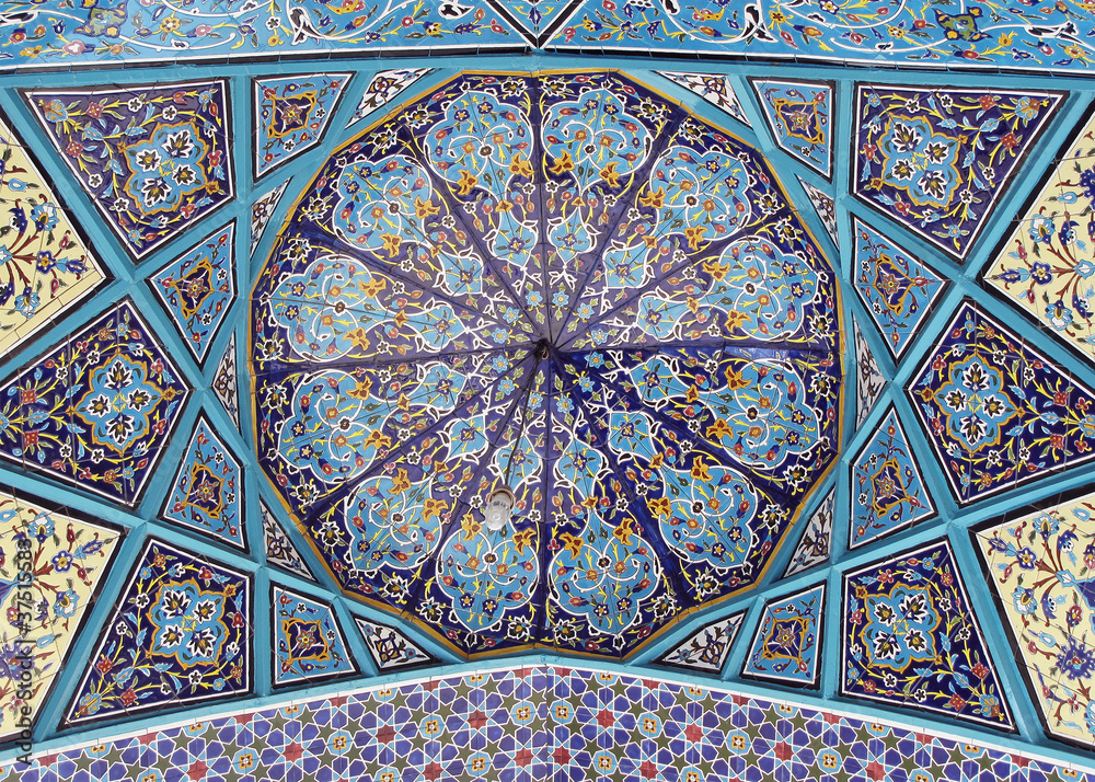 Mosque entrance ceiling
