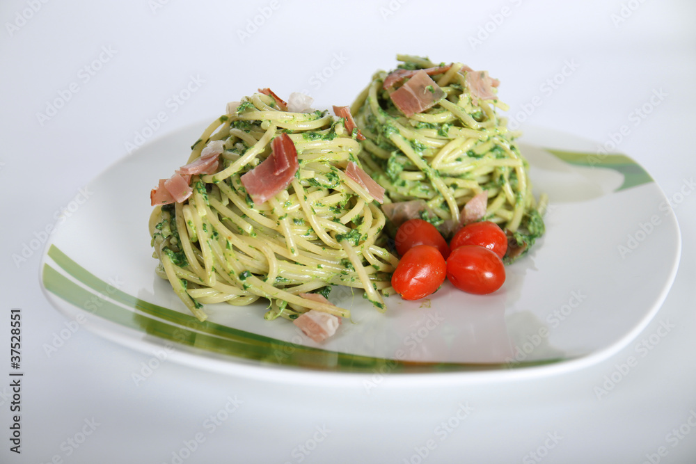 spinach spaghetti spinach spaghetti