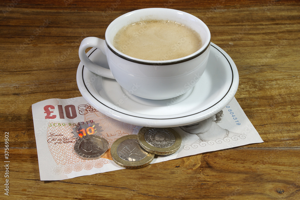 Obraz premium Espresso With British Money
