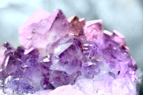 crystal gem amethyst