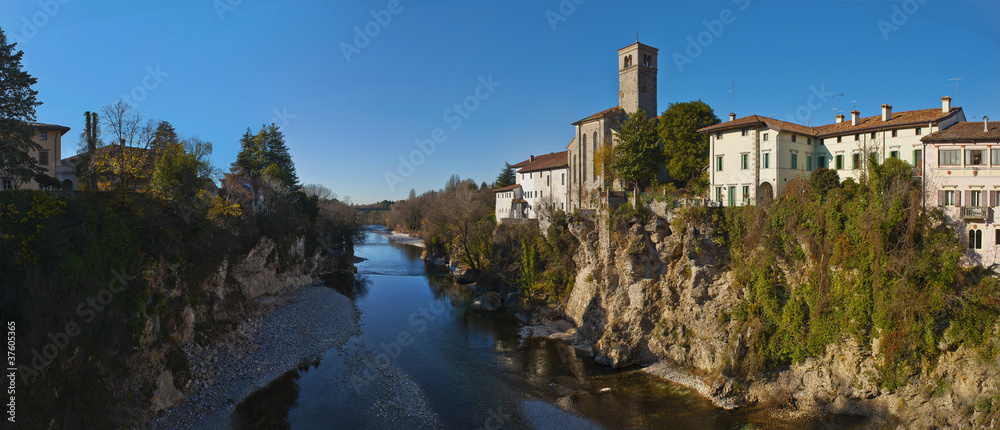 Fototapeta premium ponte del diavolo cividale