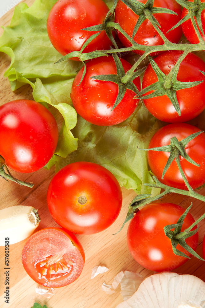 tomatoes tomatoes