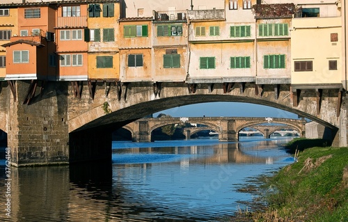 Ponte Vecchio : Firenze, Italia - Florence, Italy © Alexi Tauzin